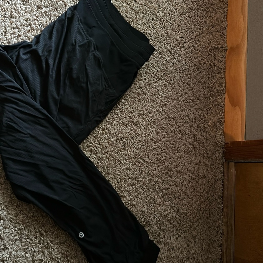 Lululemon dance studio jogger size 14
